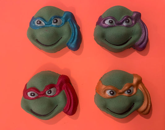 Turtle Fighters Team Ninjas who love Pizza Bath Bomb containing surprise toys
