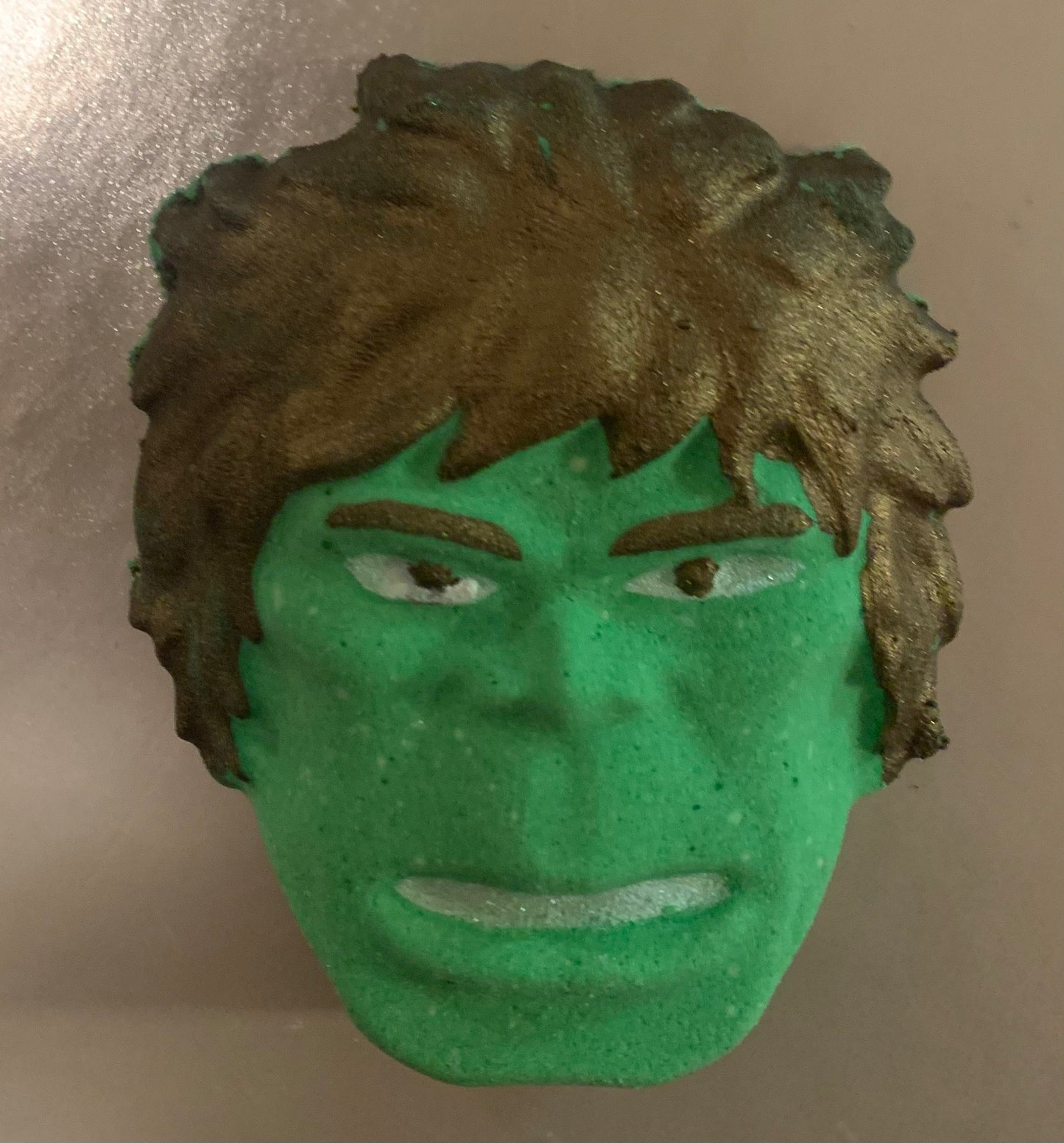 Hero Hulk Bath Bomb with toy inside