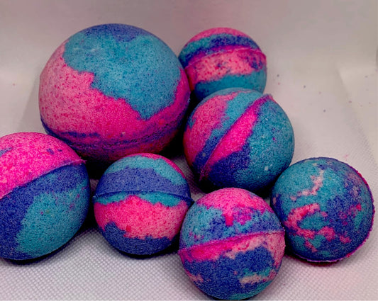 Blue RAZZ Raspberry Pink and Blue Hydrating Scented Bath Bomb!