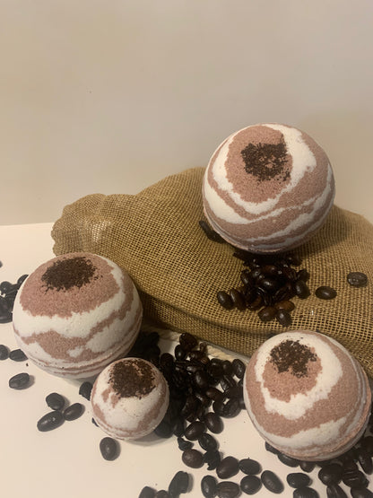 Vanilla Latte Bath Bomb