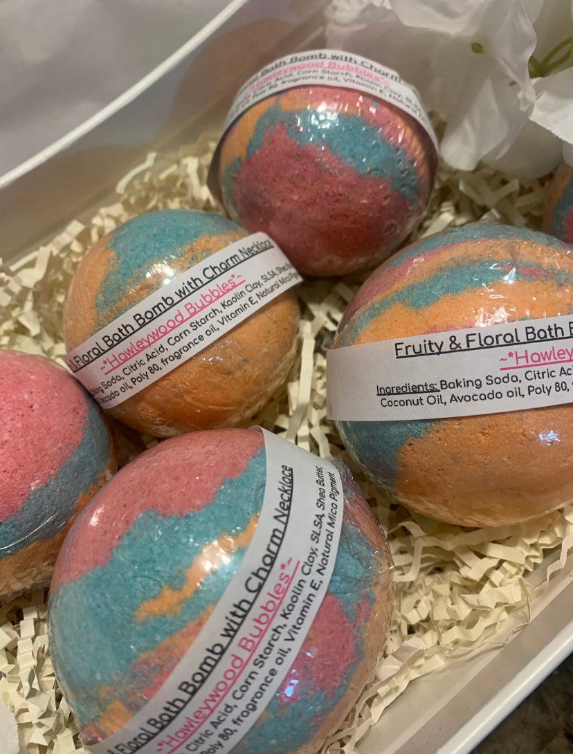 Fruity Floral Bath Bomb With Charm Necklace