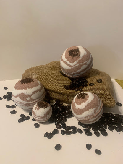 Vanilla Latte Bath Bomb