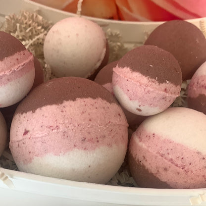 Neopolitan Bath Bomb