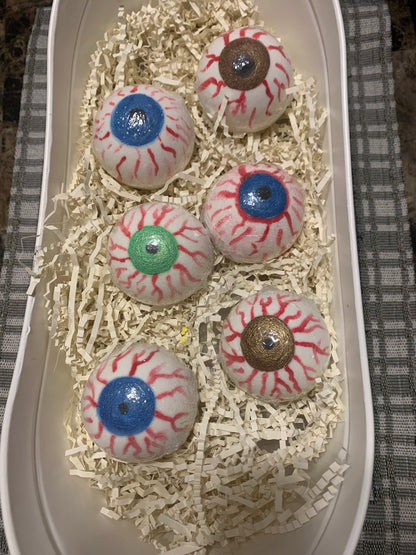 Cyclops Spooky Eyeball Bath Bomb